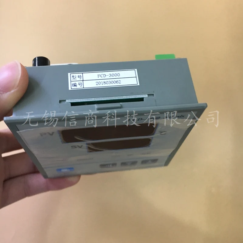 Германия Rexroth Клапан 0830100469 Оригинальная поставка