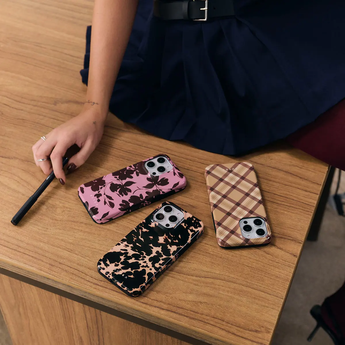 Чехол для телефона BURGA Betty Samsung Galaxy S25 S24 S23 S20 FE Plus Ultra 4G 5G глянцевая пленка жесткий