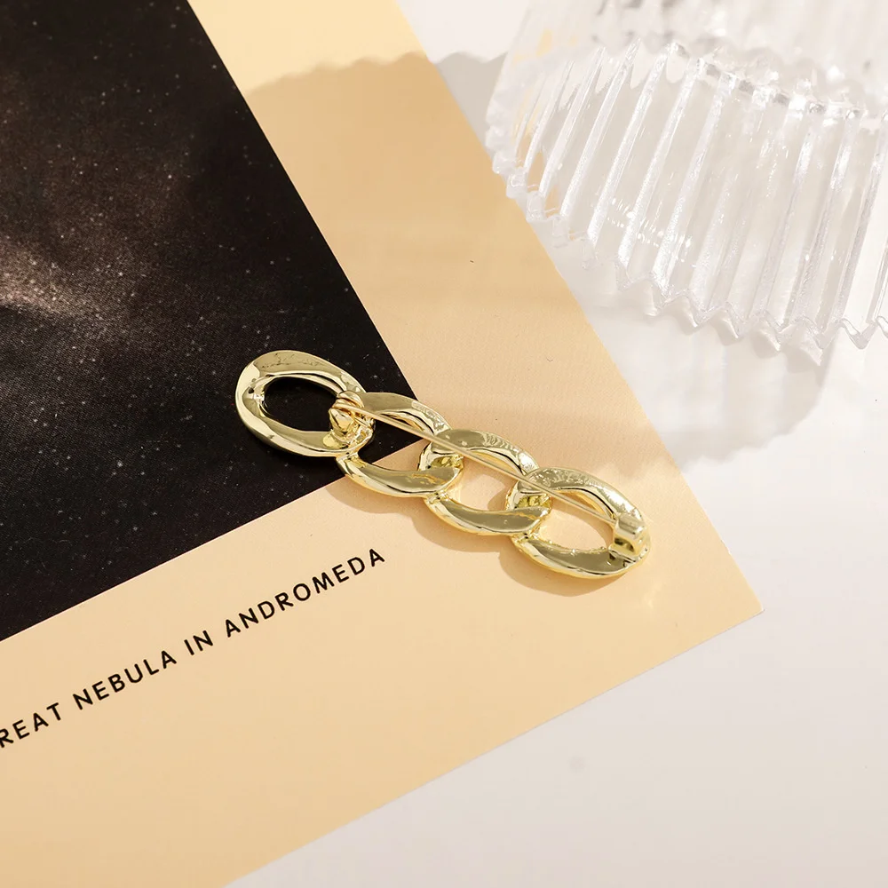 

Simple Geometric Brooch Pin Ornament For Jack Collar Multi Function Chain Type Buttons Waist Tightening Buckles Accessories