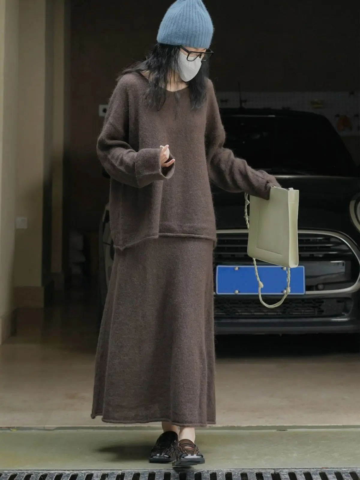 Женские костюмы-двойки стильные вязаные пуловеры из мохеровой шерсти с длинной