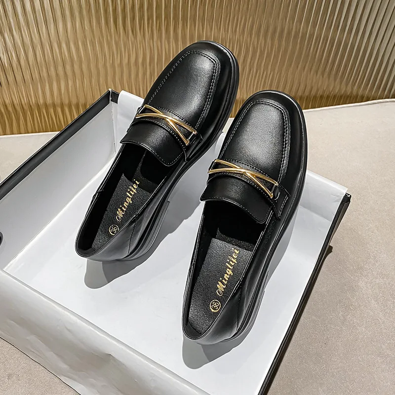 Women Casual Slip on Shoes for Women Flat Shoes Ladies Oxford Moccasins Zapatillas De Mujer Big Size Black Loafers