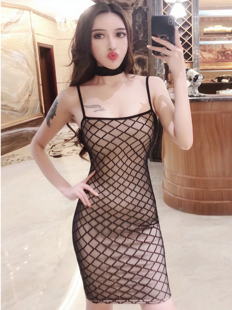 

2023 Summer New Women's Sexy Spicy Girl low-cut Fashion Slim grid spliced backless sling Wrap buttocks Dress with Neck Loop L7BV