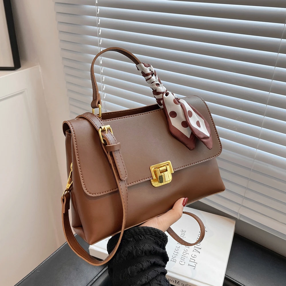 

Luxury Designer Short Handle Small Tote Handbags For Women New 2022 Trend Double Zip Compartments Ladies Shoulder Crossbody Bags