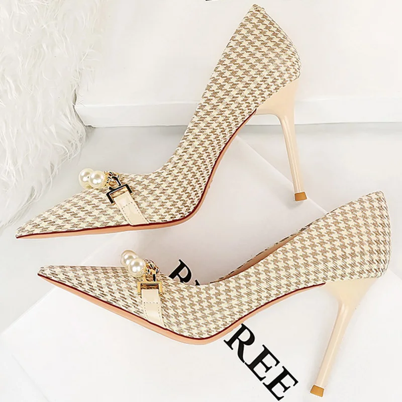 

Женские туфли-лодочки в шотландскую клетку, на высоком каблуке 2023 см