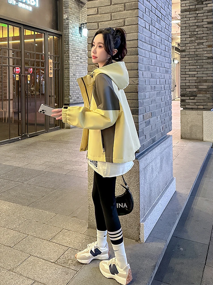 Свободная короткая женская куртка в Корейском стиле весна 2024 новая рабочая