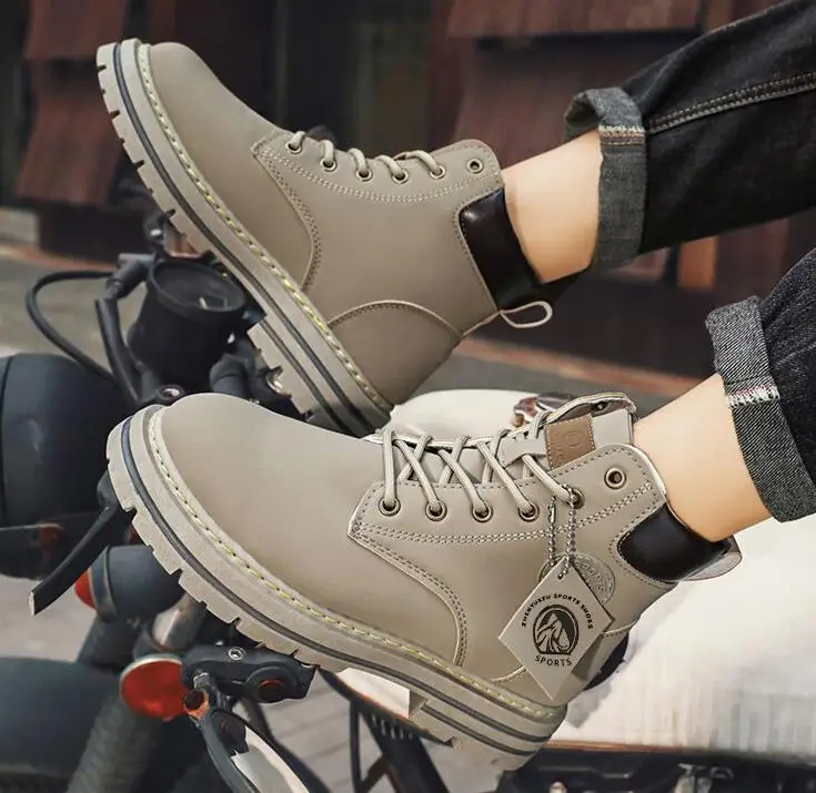 Мужские ботинки с высоким берцем черные повседневные на шнуровке плоской