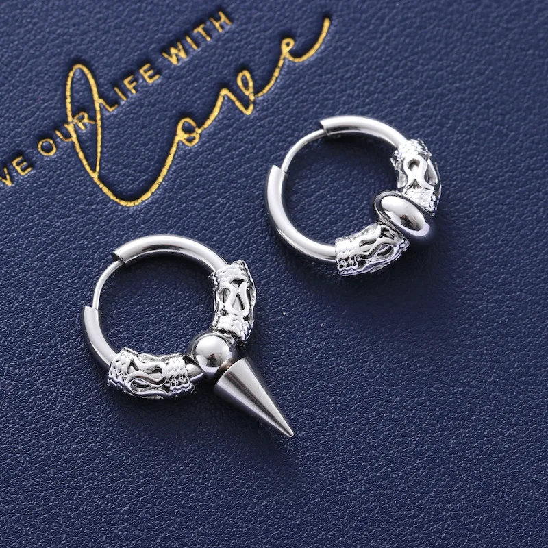 

1 Piece Set Punk Cone Unisex Titanium Steel Earrings Personality Fashion Hip Hop Street Men's Earrings