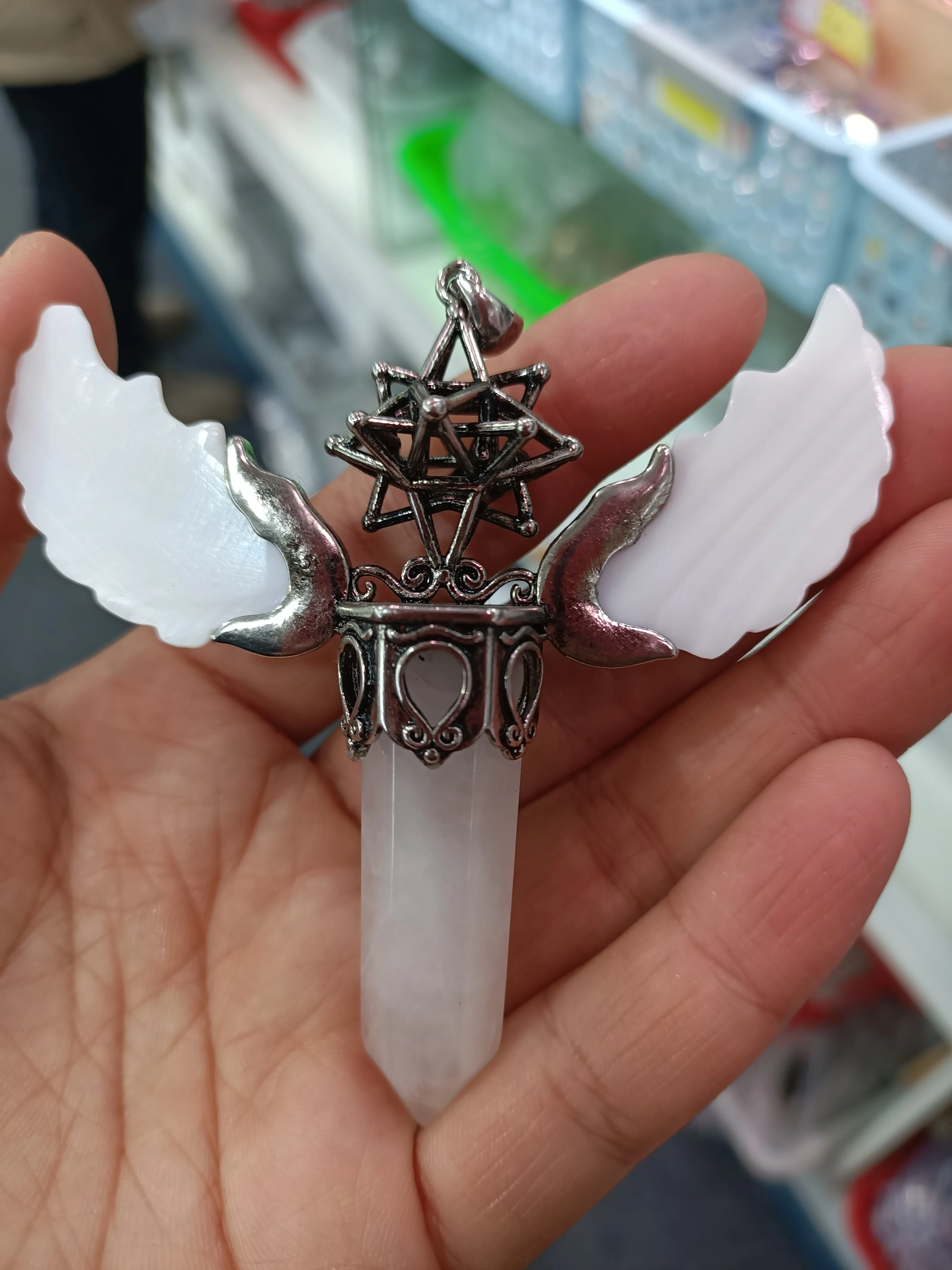 

Men Women Natural Rose Quartzs Crystal Gem Stone Long Sword Hexagonal Prism Cupid Angel Wings Pendants for Necklaces Love Gift