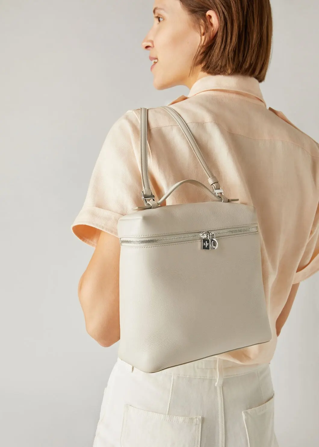 Cowhide Lcu With Lychee Markings  L23.5 Single Shoulder Bag Handbag Backpack LP