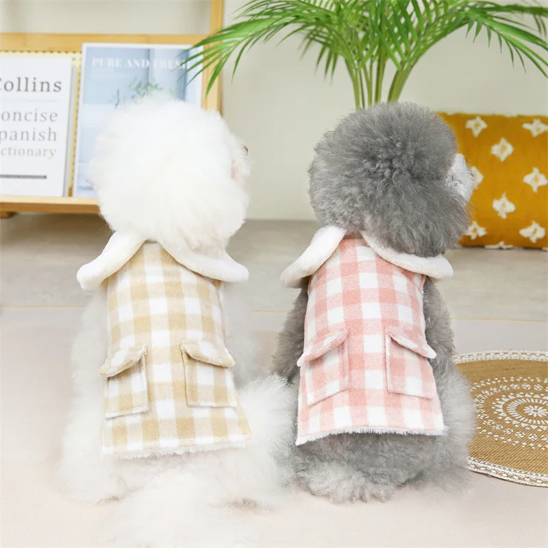 

2022 New Autumn and Winter Little Lady Nizi Coat Spot Small and Medium Cats and Dogs Pet Clothing Dog Clothes for Small Dogs