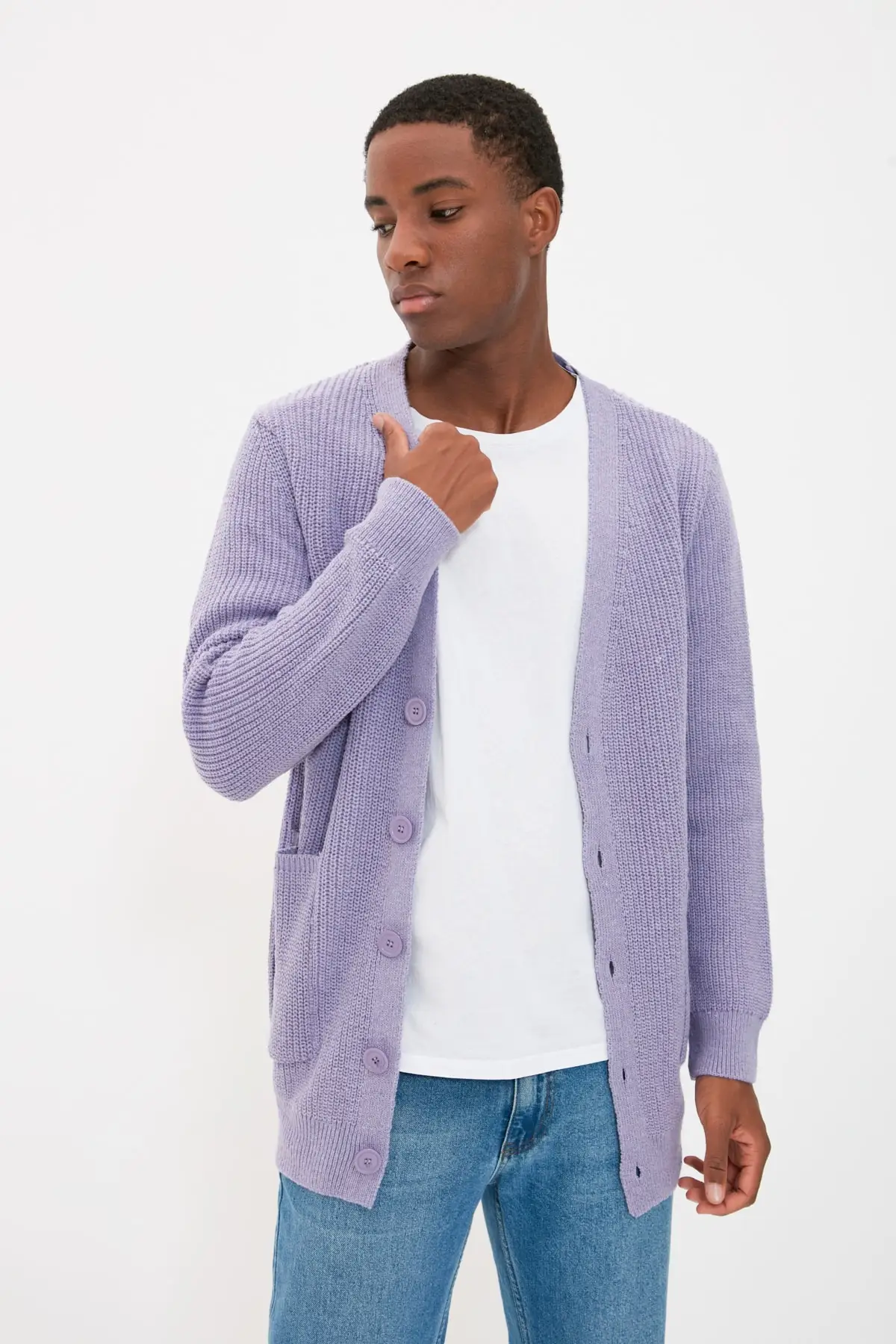 

Trendyol Men 'S Regular Fit V-Neck Basic Cardigan TMNAW22HI0625