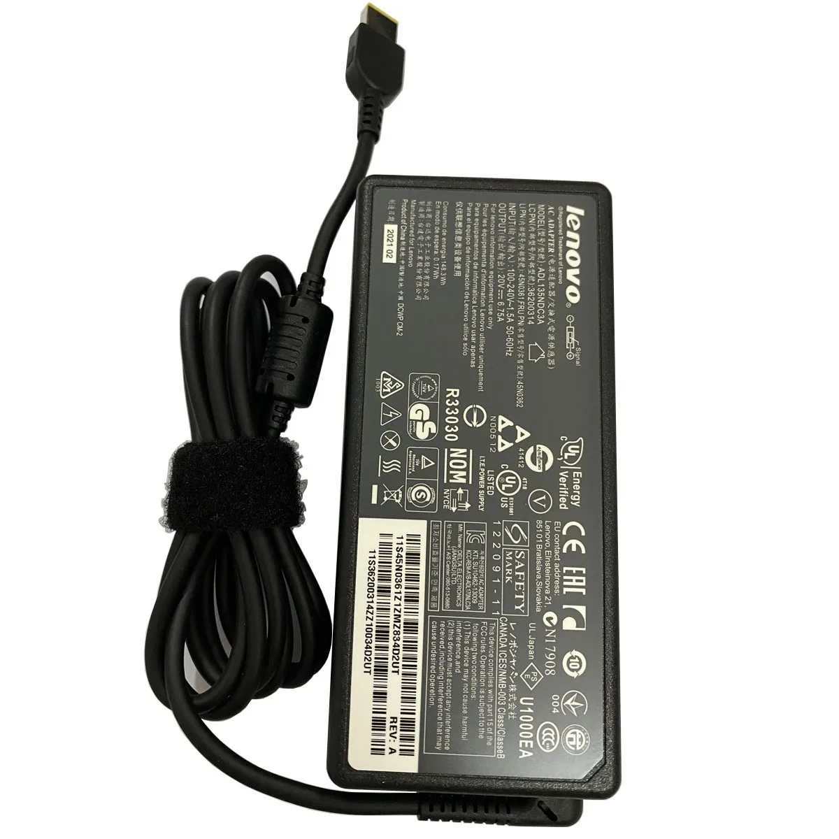 

20V 6.75A 135W AC/DC Adapter For Y50 T540pT440 Power Charger