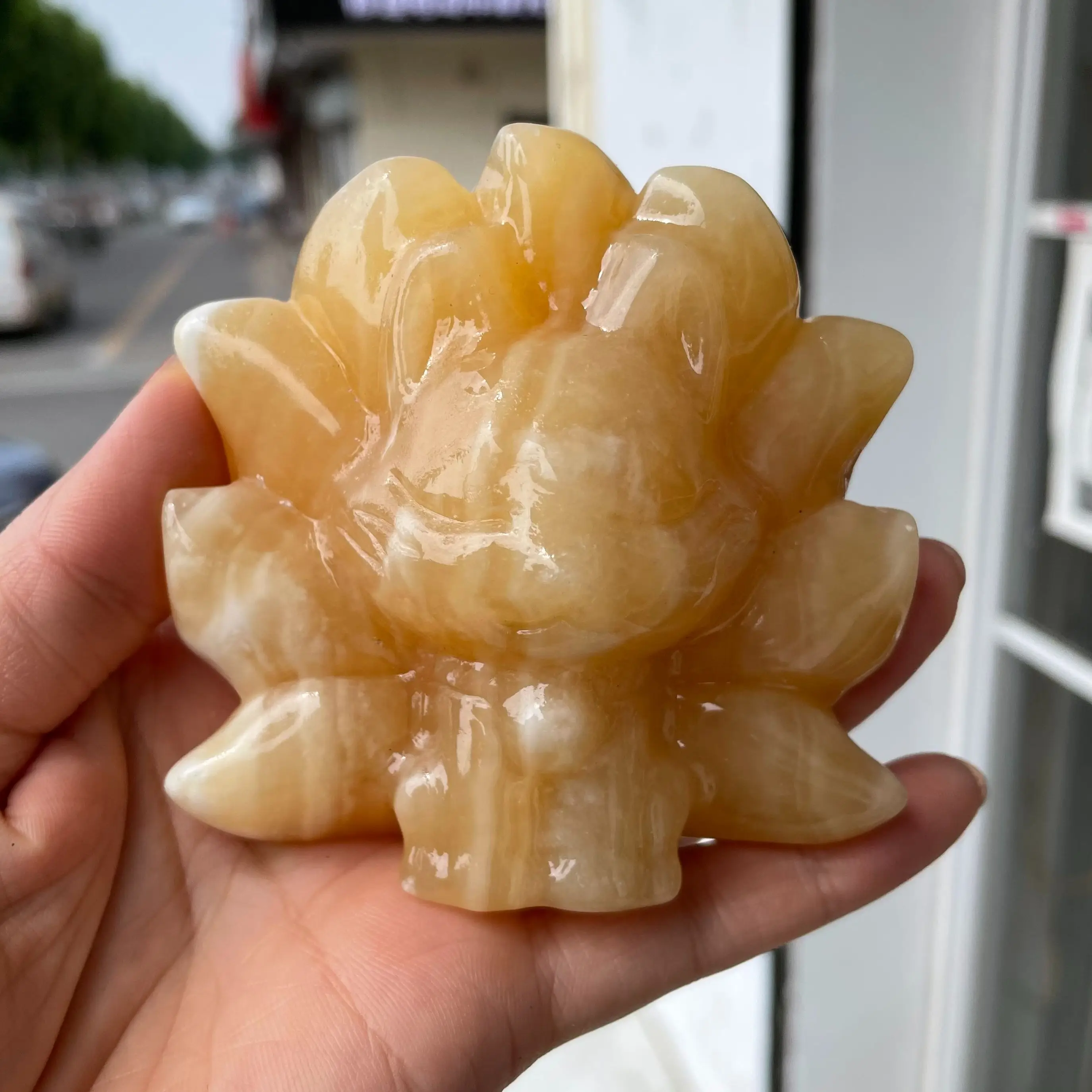 

10cm Hand Carved stone Fox Natural Geode stone geode Nine-tailed Fox statue Feng shui Deocration 1pcs