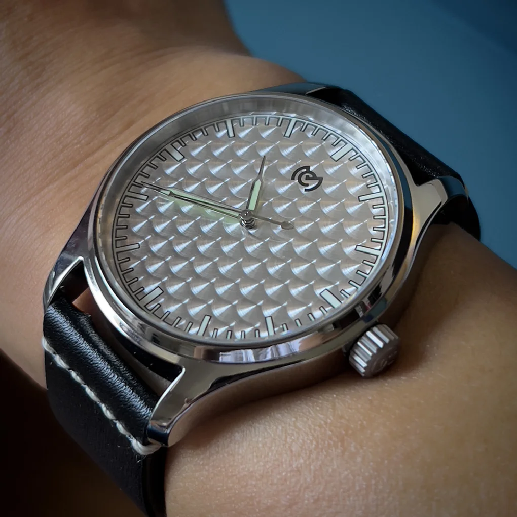 

Titanium Watch Men Luxury 40mm Pilot Quartz Wristwatches VH31 Movement Fashion Sapphire Glass Luminous Clock MysteriousCode 2023