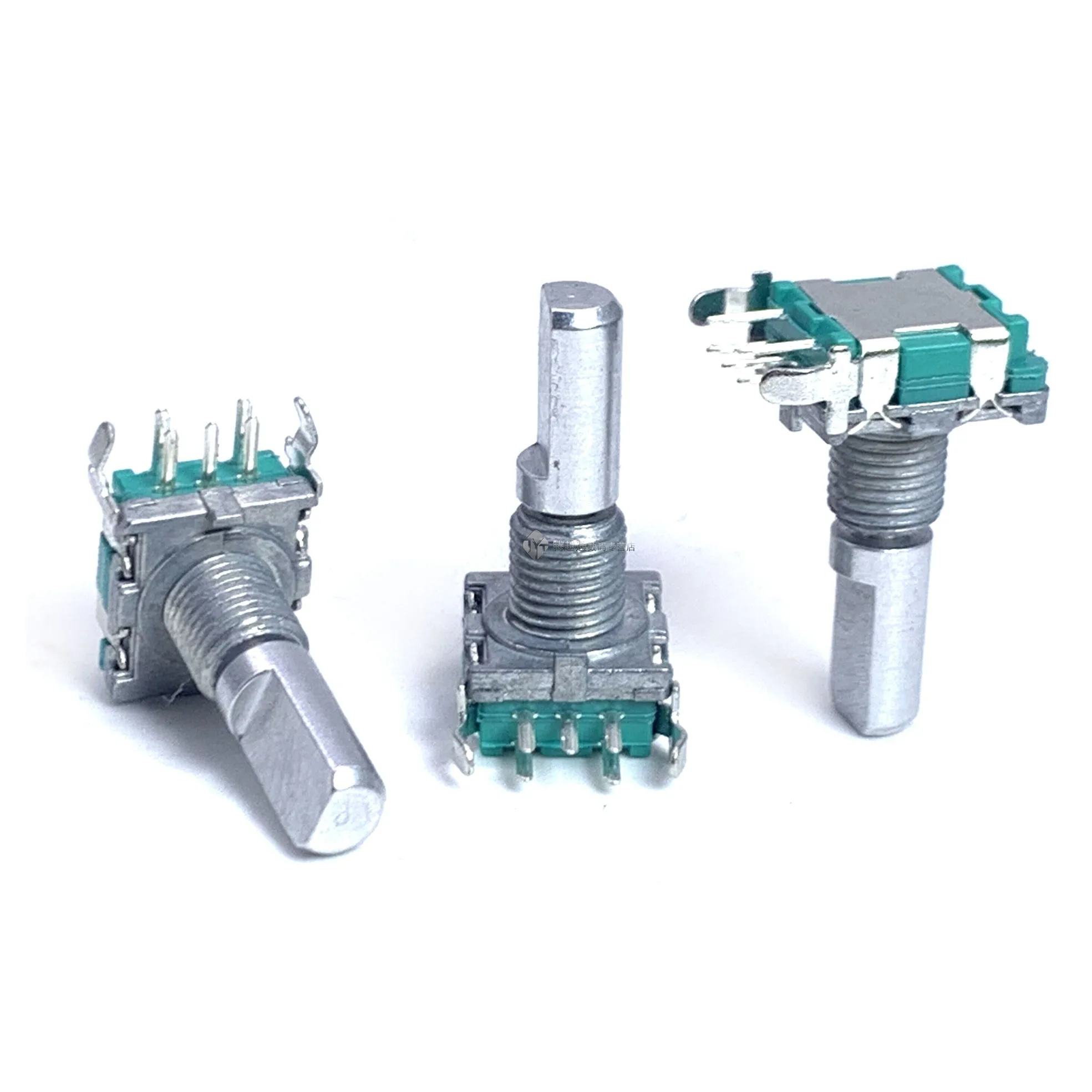 

EC11B15242AE vertical encoder 30 positioning number 15 pulse axis 20MM with switch press stroke 0.5