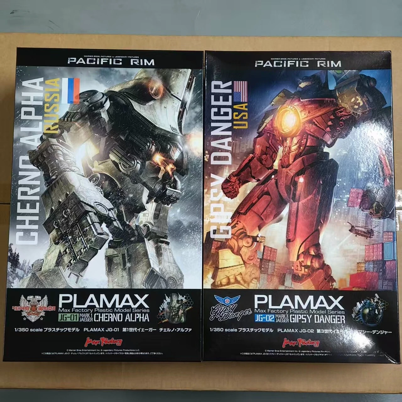 Фото Сборная модель Spot Max Factory PLAMAX Pacific Rim JG01 Черно-Альфа JG02 Данглсбург (Dangerous Wanderer) №1