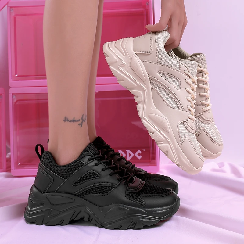 

Summer Women Height Increasing Black Sport Sneakers Korean Students Casual Skateboard Shoes Men Big Size 41 42 45