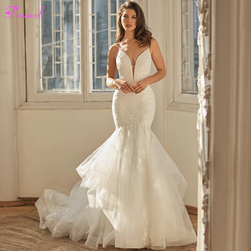 

Fsuzwel Gorgeous Backless Appliques Court Train Mermaid Wedding Dress 2023 Luxury Spaghetti Straps Beading Princess Bridal Gown