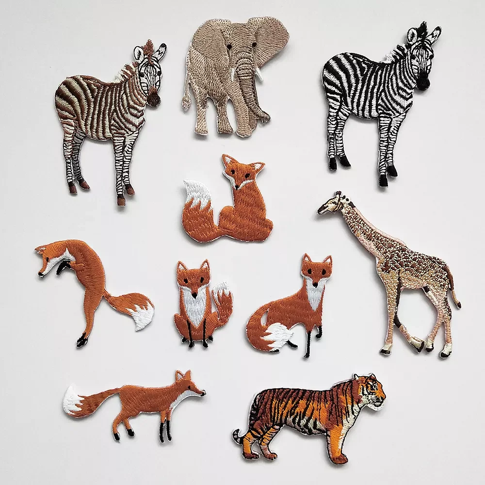 

Cute Jungle animals Patch Applique Tiger zebra Iron on Clothing Patches Embroidered Backpack Stickers Decoration stickers