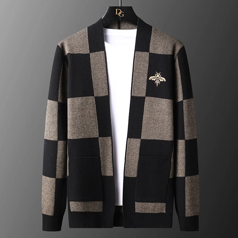 

Leisure Blue Bee Mens Sweater Cardigan British Style Fall Knitted Trend Brand Fashion Plaid Coat Men