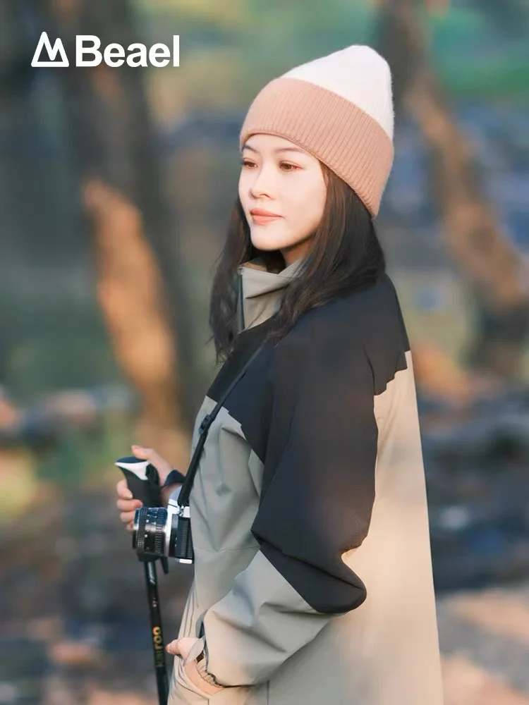 Вязаная шапка Celine с вышивкой плотное плетение модные цвета незаменимая вещь для