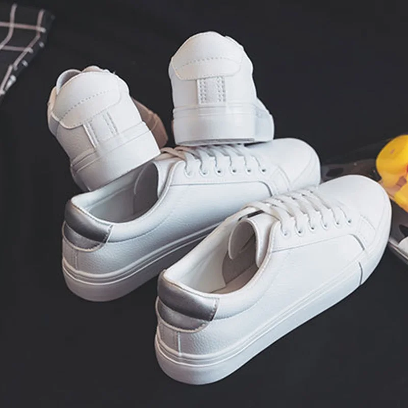 

Fashion Women's White Flat Shoes Autumn New Outdoor Casual Lace-up Sneakers Classic Leather Shoes Women Vulcanized Shoes