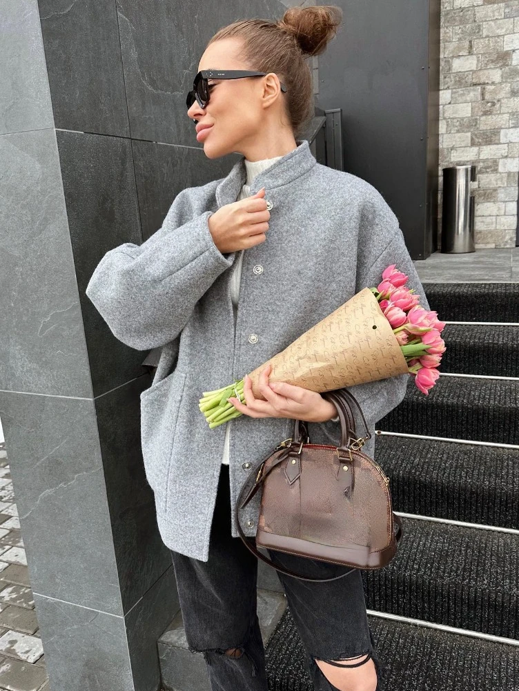 

Elegant Autumn Women's Stand Collar Covered Buttons Woolen Coats Streetwear 2023 Winter Long Sleeve Solid Gray Jackets Outerwear