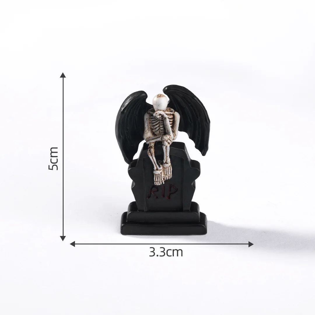 

Миниатюрные фигурки Хэллоуина из резины