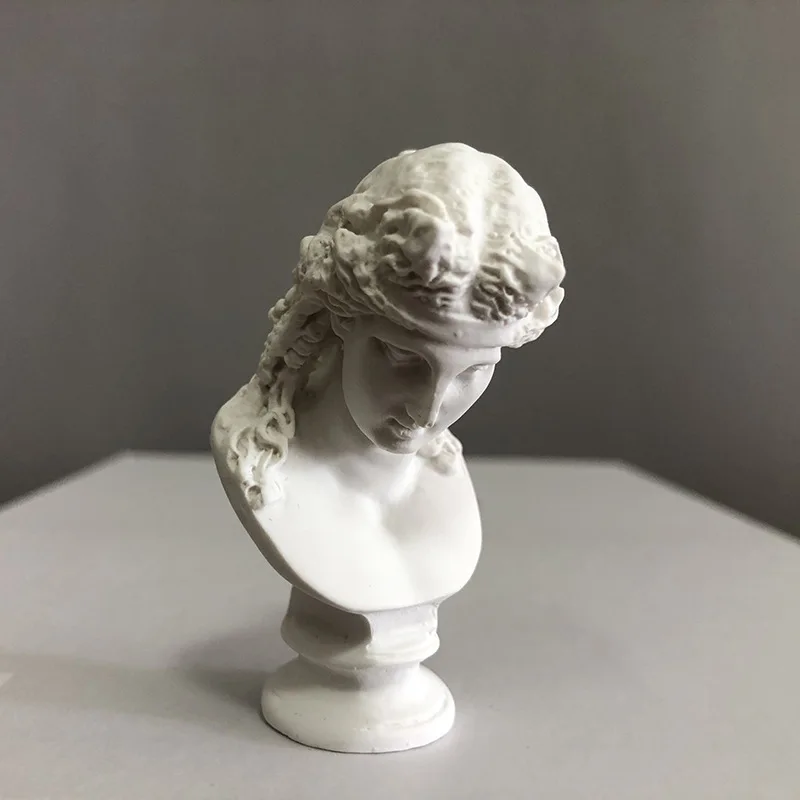 

Мини-статуэтки MOONBIFFY религиозного стиля