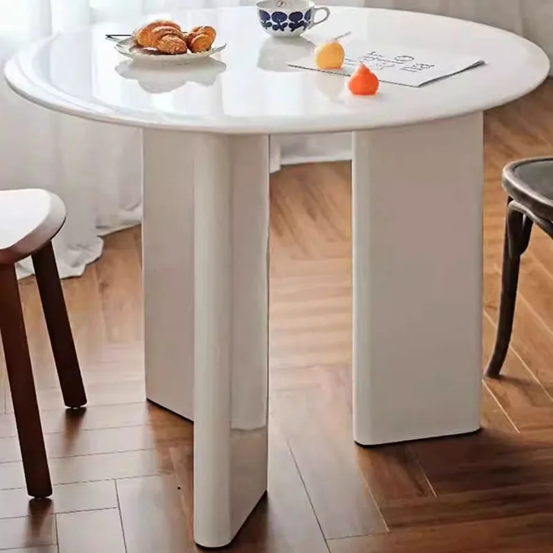 Круглые фотостулья для кухни Маленькие компактные скандинавские стулья