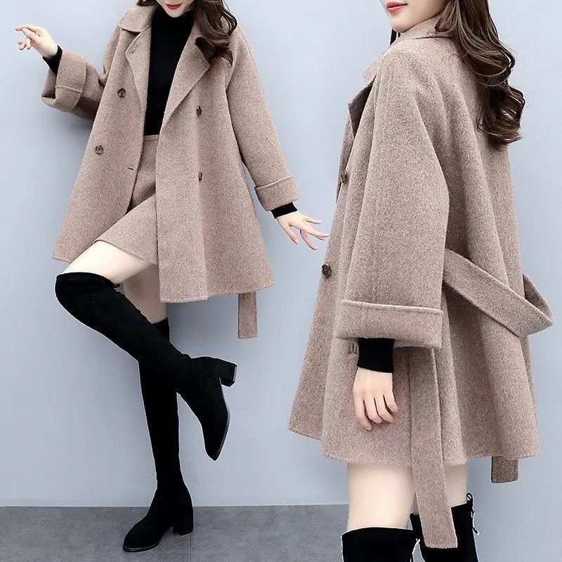 

2022 Autumn Winter New Korean Version with Cashmere and Thick Medium Long Imitation Lamb Wool Lapel Loose Cotton Jacket