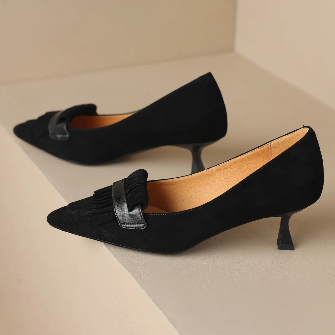 Туфли-лодочки женские из натуральной замши на тонком высоком каблуке