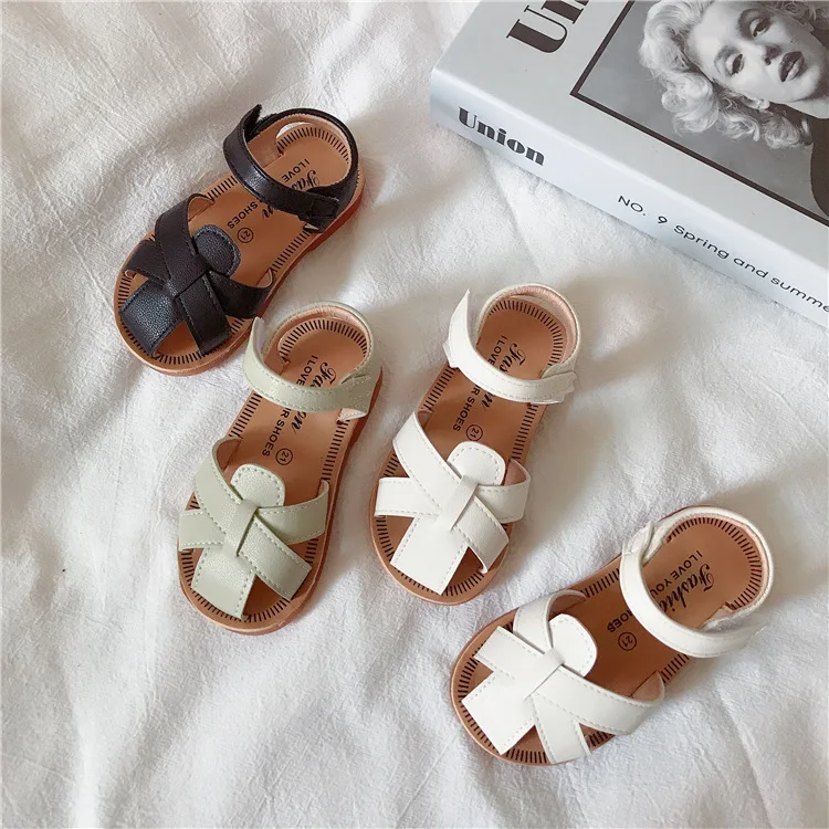 

2022 Girls Sandals Spring New Little Girls Fashion Braided Princess Shoes Soft Sole Beach Shoes Solid Color Breathable Shoes