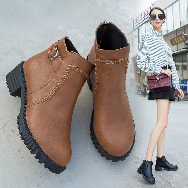 Short Boots Women 2021 New short Boots British Women's Boots Autumn and Winter High-heeled All-match Leather Shoes Large Size