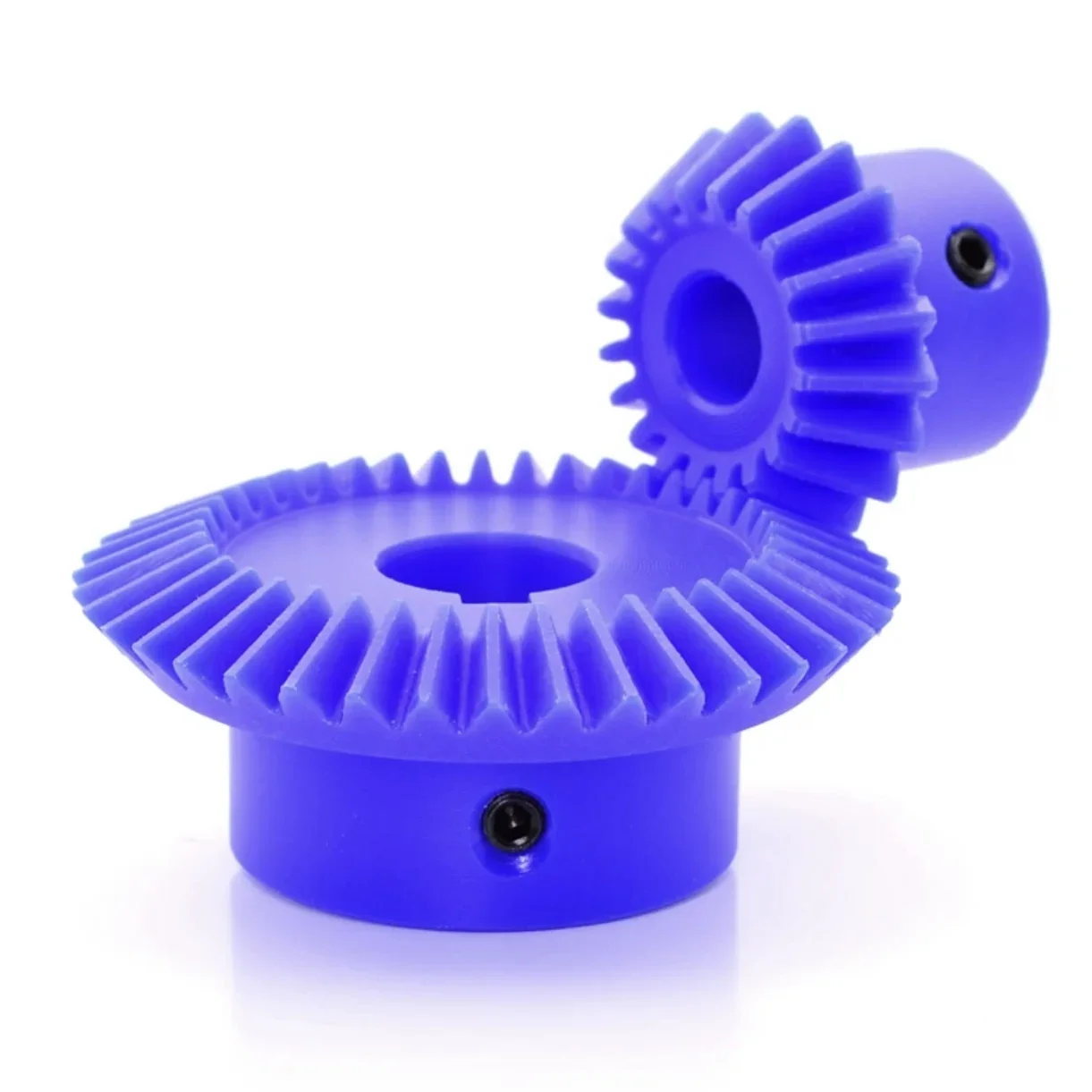 

Пластиковые конические шестерни 1:2 20/40 зубов 2 м