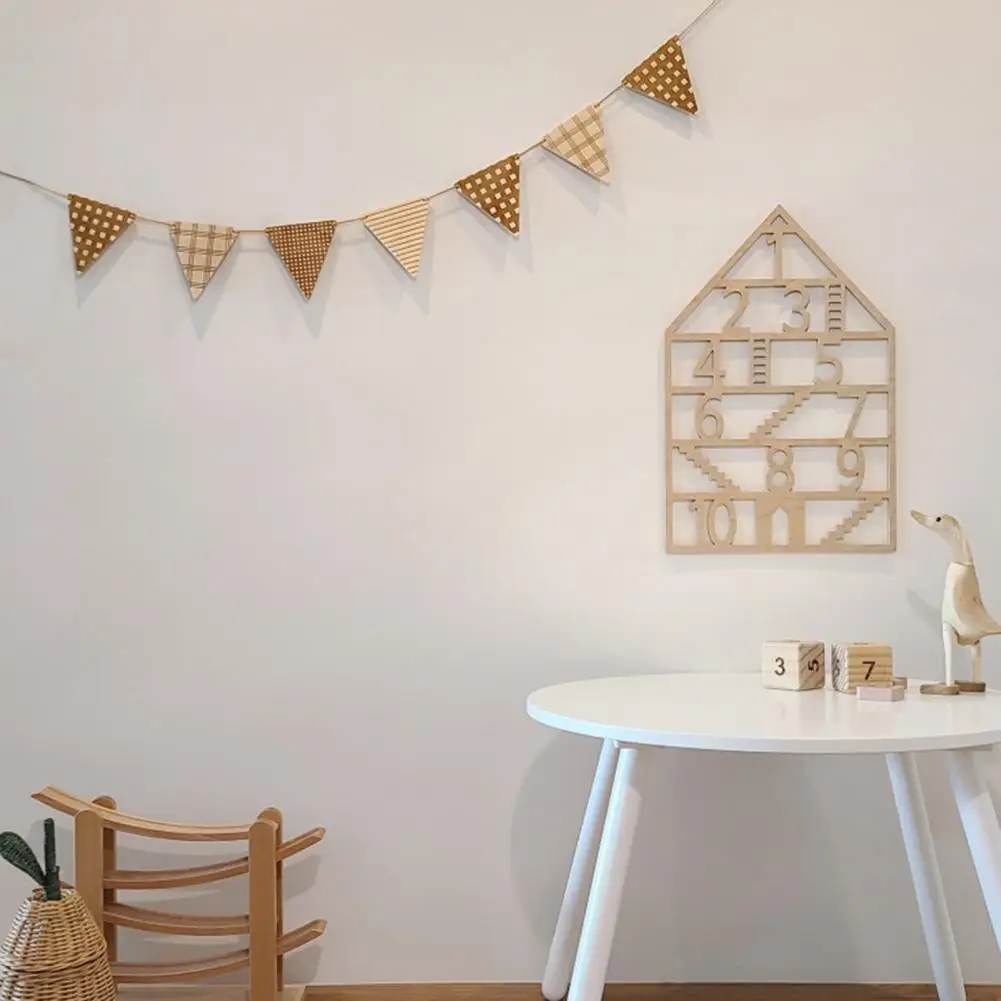 

1 Strip Faddish Triangle Flag Compact Wooden Hanging Banner Cute Hanging Garland Banner