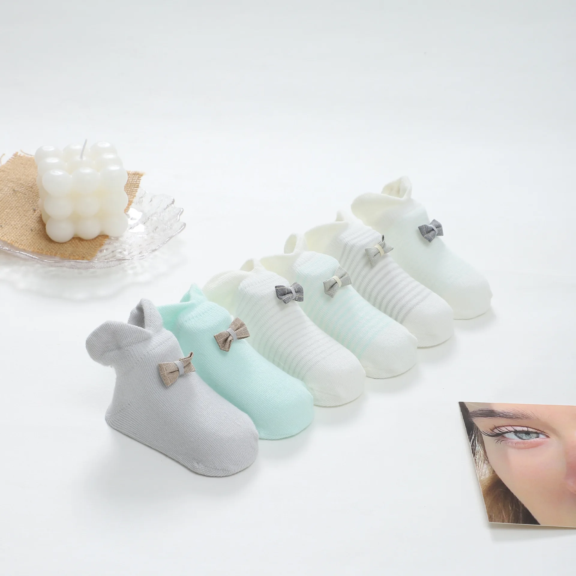 

Носки для пола в полоску, с бантом