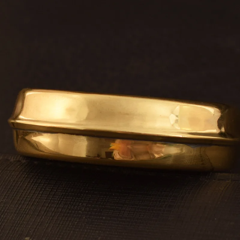 Круглая Латунная газовая зажигалка Spurt Fire