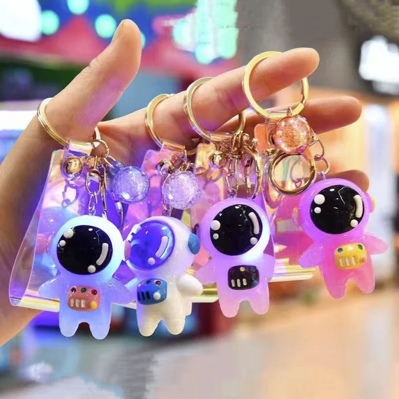 

Acrylic Astronaut Luminous Key Chains For Men And Women Flash Light Astronaut Car Key Chain Toy Pendant Keyring Charm Gift