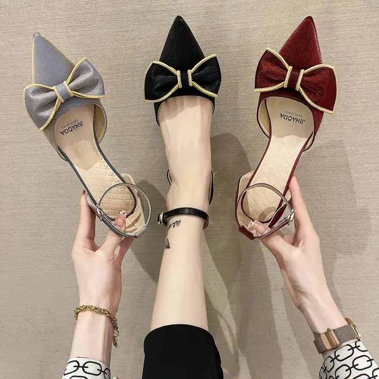 

Block Heels Comfort Shoes for Women Closed Toe Sandals Cross-Shoes Suit Female Beige Buckle Strap All-Match Med 2022 Summer Chun