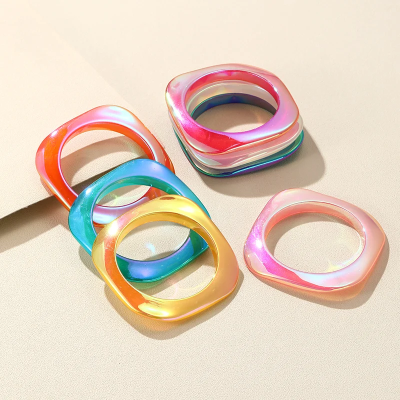 

Trendy Big Irregular Charm Bangle for Women Fashion Laser Color Geometric Resin Bracelet Bangle Girl Hip Hop Jewelry Gift