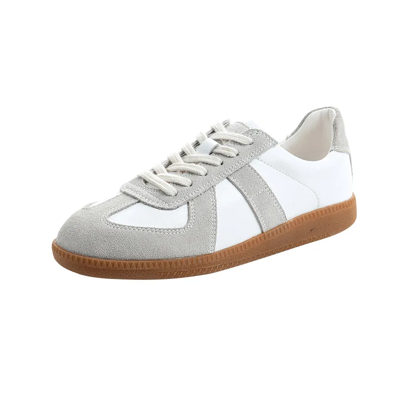 

2021 Summer New Flat Running Shoes Breathable Women's Shoes