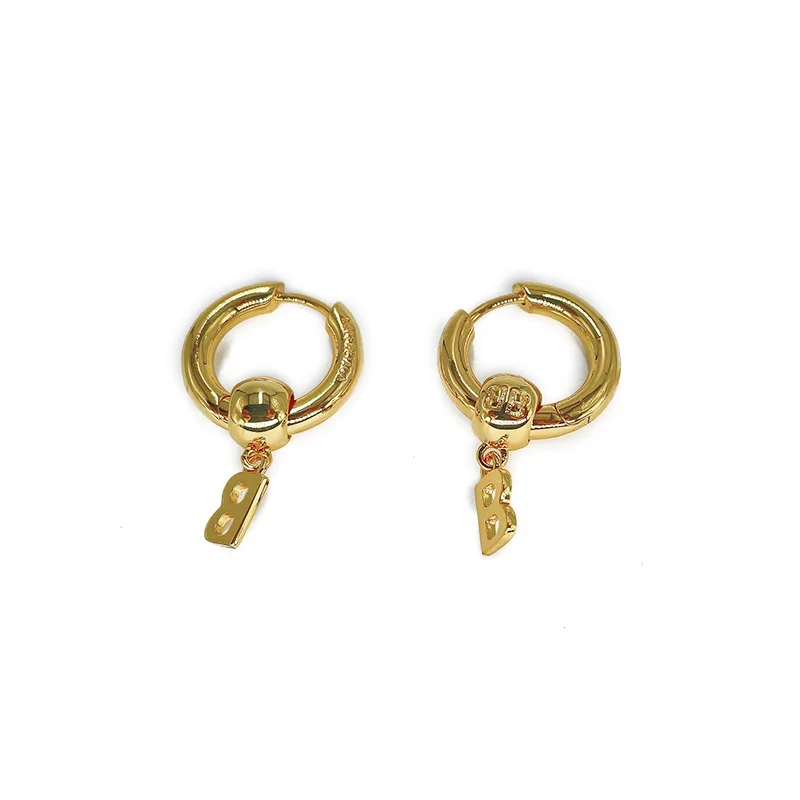 

Letter Small Circle Earrings Female Ins Multiple Ways to Wear Removable Ear