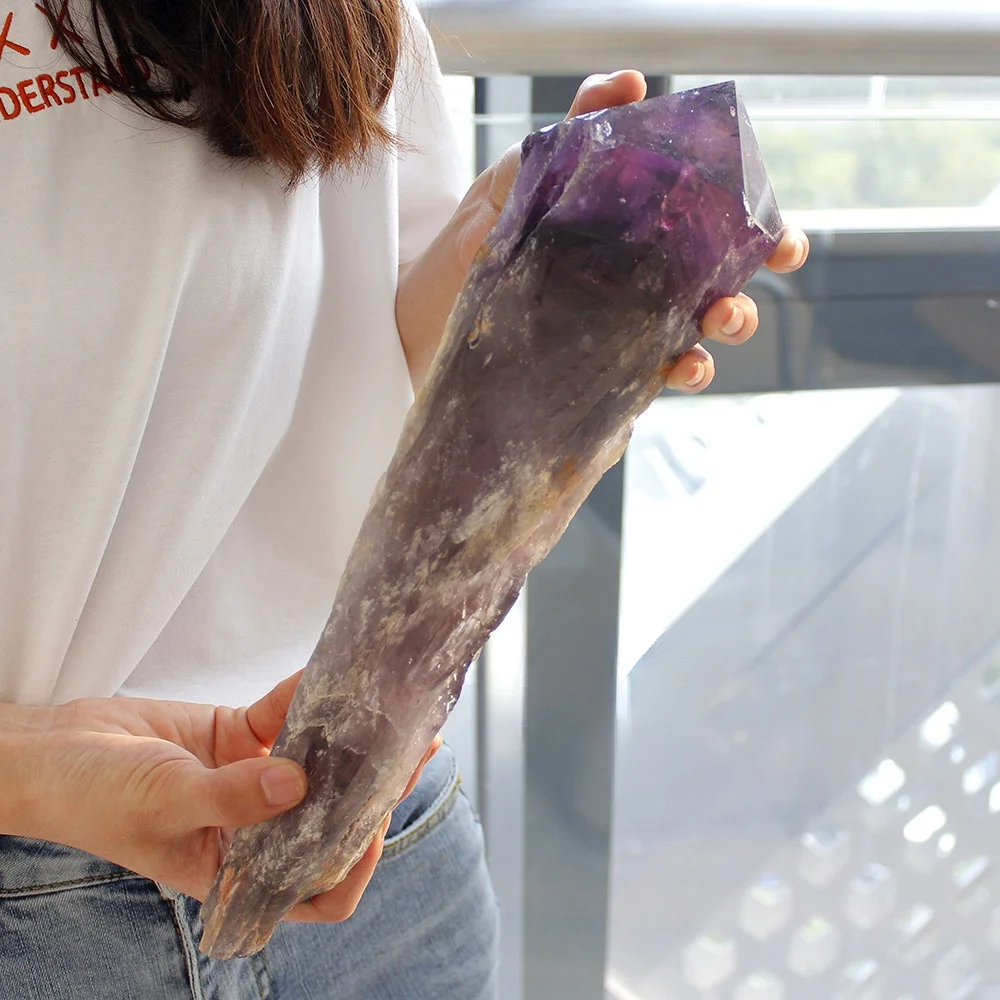 

Large Natural Amethyst Crystal Scepter Backbone Quartz Reiki Healing Energy Point Crystal Stone Mineral Specimen Home Decoration