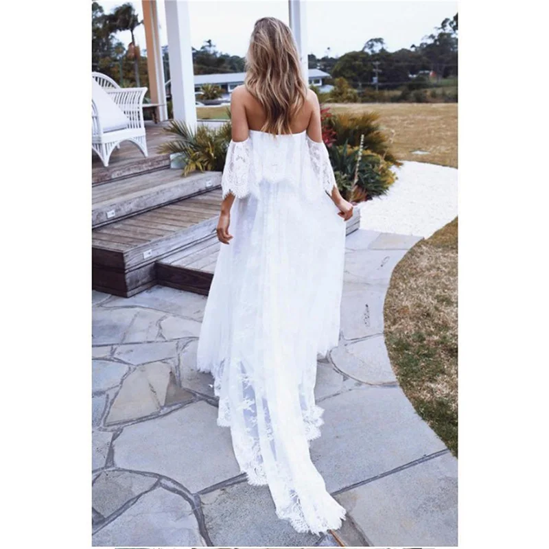 Женское летнее платье с открытыми плечами и коротким рукавом