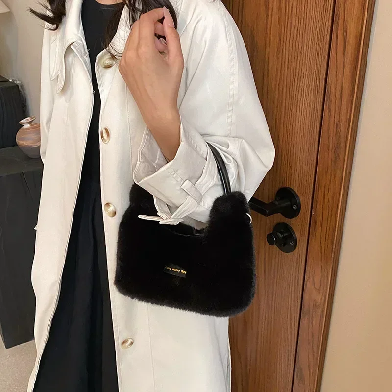 Рисунок 2 - Простая нишевая плюшевая сумка