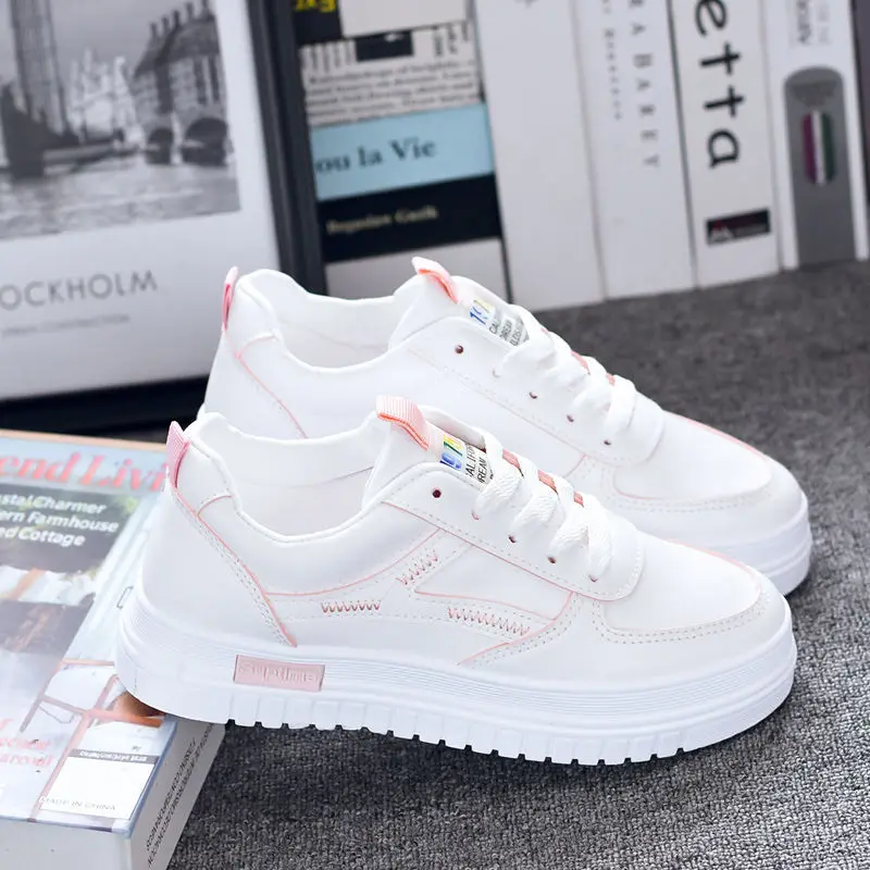 

Весна и осень 2023, новые маленькие белые туфли-это универсальная обувь для отдыха для студентов.