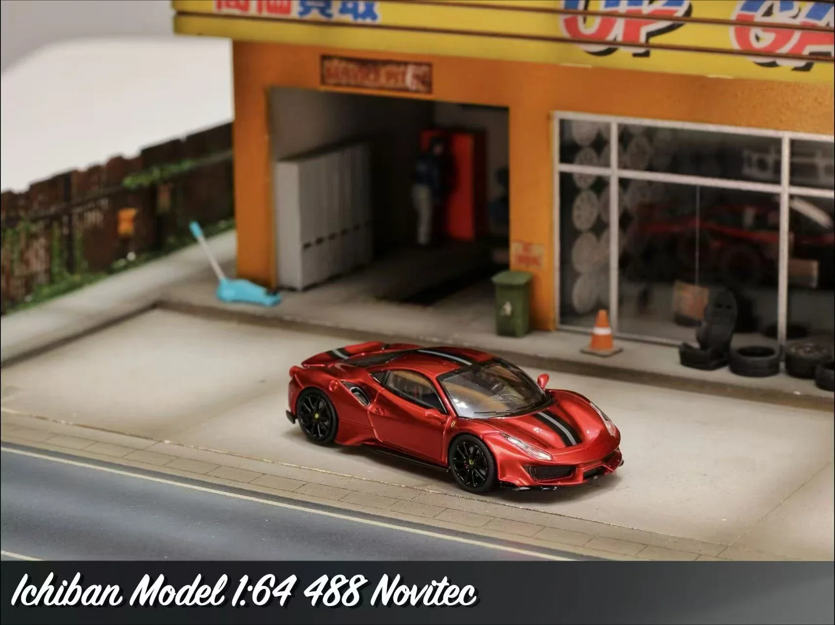 **Soon прибытие** Ииiban Модель IM 1:64 488 Novitec Желтый Фиолетовый Красный Литая под