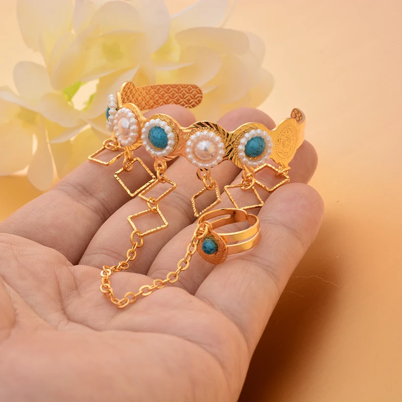 

Dubai Gold Color Bracelets For Boys Girls Small Bangles Bell Baby Bracelet Bangle Jewelry Christmas Gift