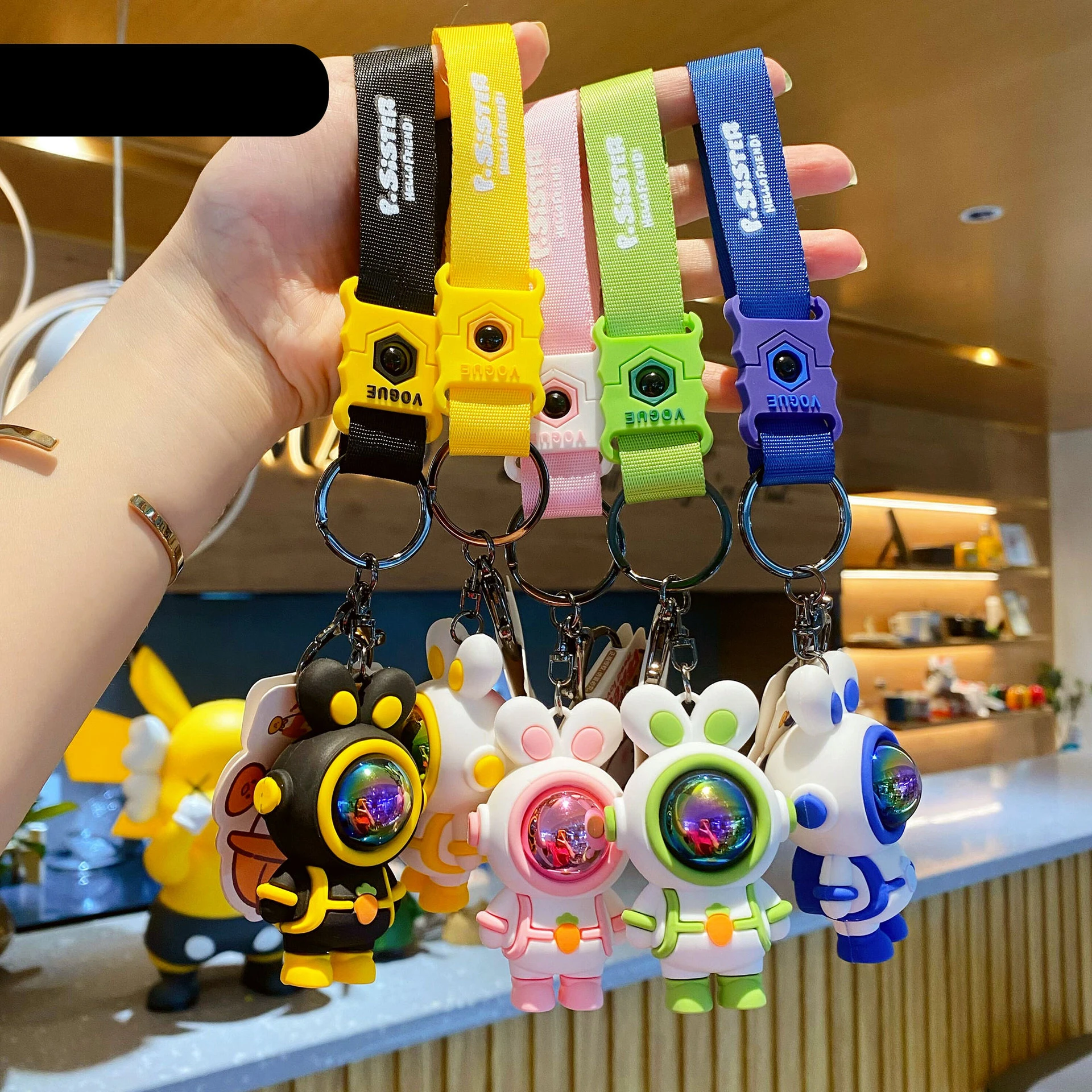 

Mini Astronauts Key Chain for Men Women Key Accessories Creative Rabbit Astronauts Keychains for Bag Pendant Accessories